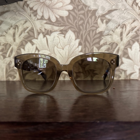 Celine 3 DOTS Sunglasses CL4002UN - Picture 2 of 9